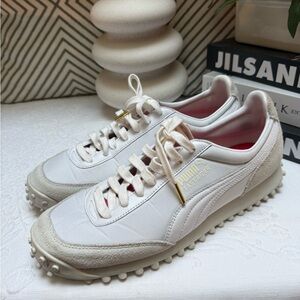 Puma White Sneakers Low-Top Versatile Design